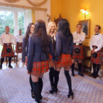 〈アナル〉 ちっちゃな頃からエロガキで 汁娘でアナルをささげたよ 〈FANZA〉