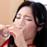 〈アナル〉 白濁汁強●大量ぶっかけ＆ごっくん！アナルFUCK調教 鞠るり 〈FANZA〉