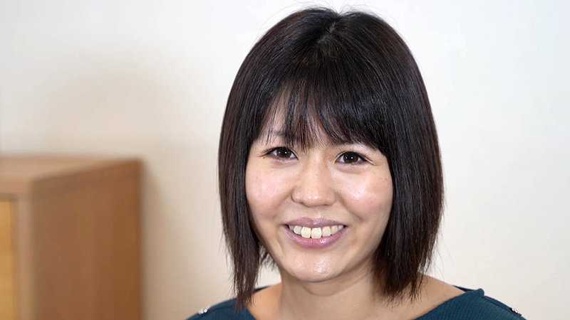 〈アナル〉 アナルを見せるのはイイけど、オ●ンコは…嫌だから前貼りを自...