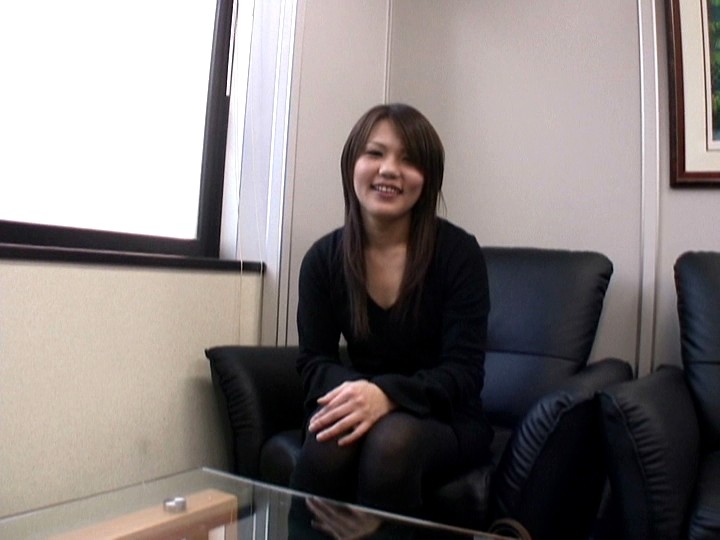 〈アナル〉 募集モデル デビュー即初アナル調教の洗礼 由希 〈FANZ...