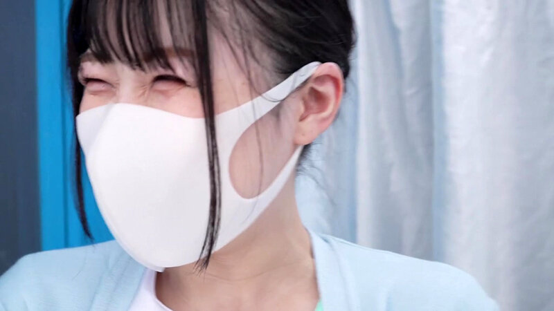 〈アナル〉 現役看護師がお口のみで包茎皮むき治療に挑戦！皮に包まれた勃...