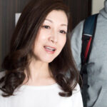 ＜素人＞ 息子の頼みを断れず… 深みにはまったお義母さん 『FANZA』