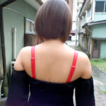 ＜素人＞ Iカップ爆乳エロ乳輪ショートカット女子と肉欲温泉プレイ 『FANZA』