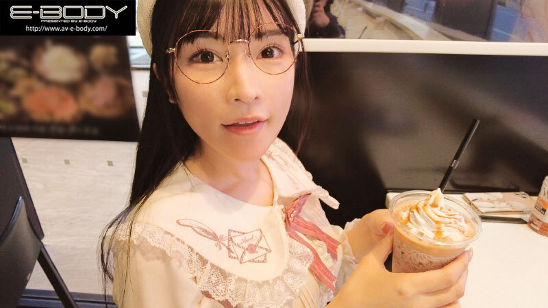 ＜素人＞ 初めて出来た彼女を脱がしたら… 着衣からは想像できないスリム...