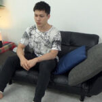 ＜素人＞ オトコノコのオナニー ゆうた君25歳 『FANZA』