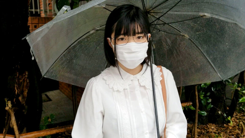 ＜素人＞ メガネ地味子のクセに脱いだら巨乳なんて、オレっちは許さんぞ。...