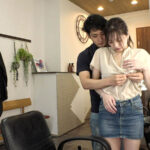 ＜素人＞ 【ネトラレ】夫婦で営む美容室の奥さんが巨乳を押し当てて誘ってくるので旦那にバレないようにチンコ挿れちゃいました 『FANZA』