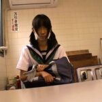 ＜素人＞ 万引き少女 号外02 『FANZA』