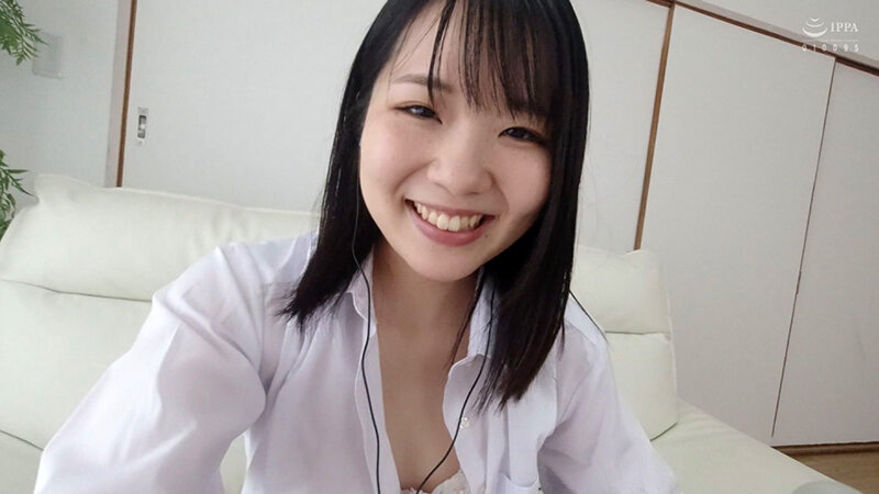 ＜素人＞ 娘はパパの性処理道具 お父さんの唾を飲まされて何度も中出しを...