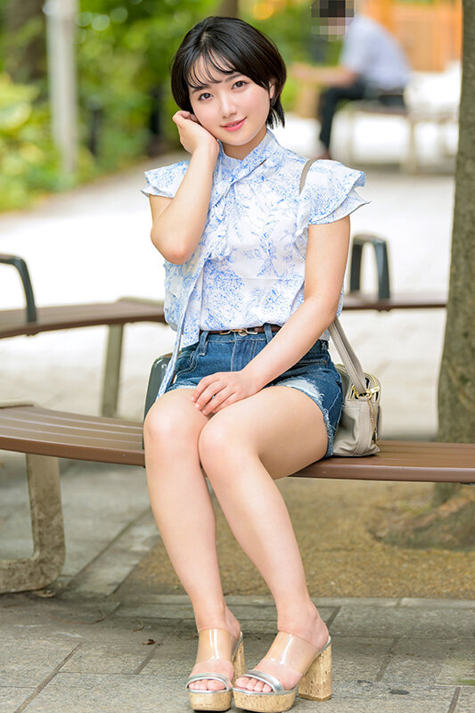 ＜素人＞ 女子校出身新人AD、恋愛初心者。初のマッチングアプリでガチガ...