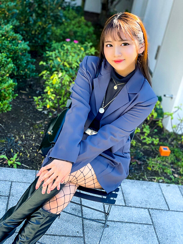 ＜素人＞ 美巨乳×網タイツのエロイ美容師のお姉さんと生ハメSEX！男を...