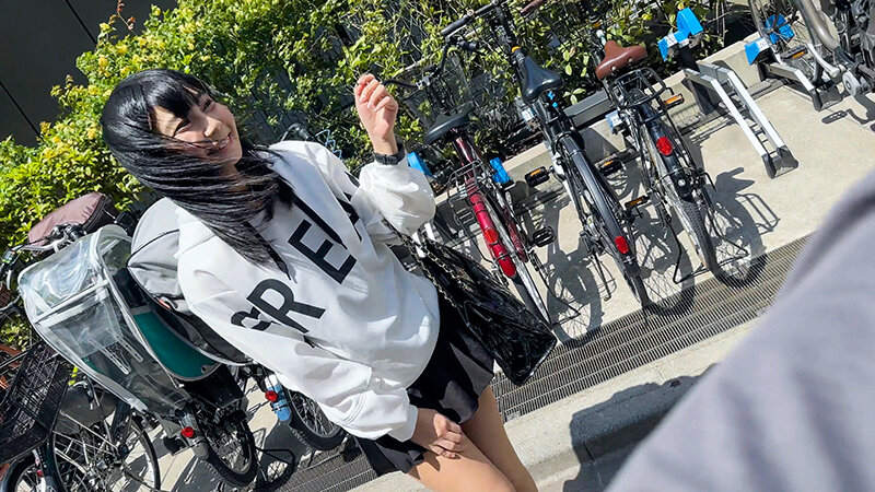 ＜素人＞ 舞台女優のタマゴ、忙しすぎる現役美大生。久々のSEXに欲求不...