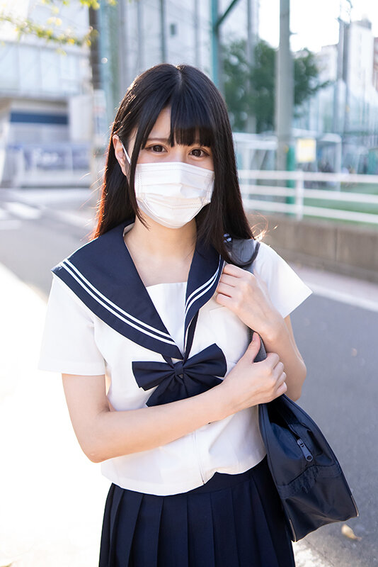 ＜素人＞ 素人女子校生【限定】あいちゃん18歳 下校途中に個人撮影 S...