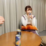 ＜素人＞ 【めちゃかわJカップ妻】元地下アイドル色白むっちり爆乳奥さま24歳。W鬼チンポポルチオ連打でデカパイ激揺れ連続絶頂アクメ連続中出し3Pスペシャル！！ 『FANZA』