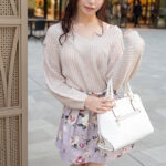 ＜素人＞ 【腹筋スレンダー】現役医大生のハメ撮り流出 バレたら即退学な既婚男性と情熱的に燃えあがる不倫セックス 『FANZA』