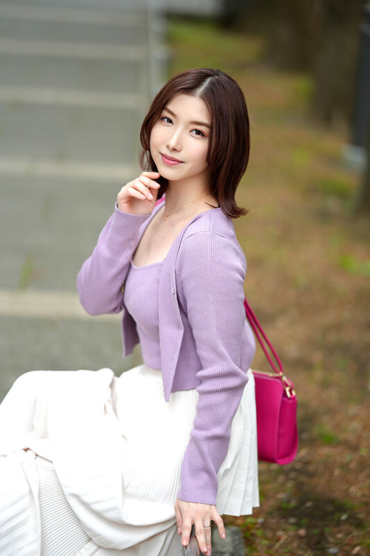 ＜素人＞ 【止まらない無限性欲】色気がエゲツナイ社長秘書奥さま38歳。...