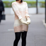 ＜素人＞ 【雪肌・純白19才】初めての彼氏が魔チ●ポすぎてSEX中毒になった19才！ピル飲まされ冬休み中おうちで生ハメSEX三昧 都会に染まる田舎ピュア娘ぇ【流出厳禁】 『FANZA』