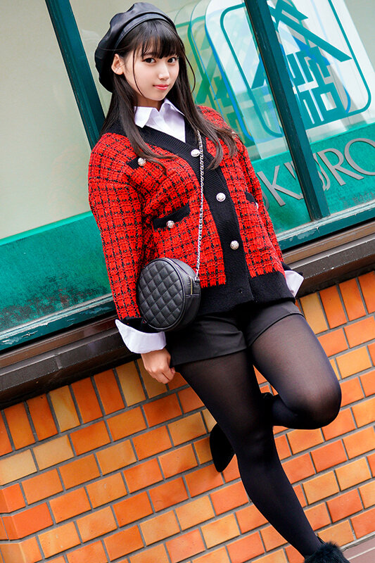 ＜素人＞ 【超貴重19才】読者モデル 女子大生 モデル彼氏のSEXテク...