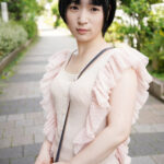 ＜素人＞ あどけない顔して乳頭長めピンコ勃ちの卑猥な乳首でごめんちゃい。淫乱すぎて困っている小娘に媚薬で白目ロンパリで逝きまくるぅ！ 『FANZA』