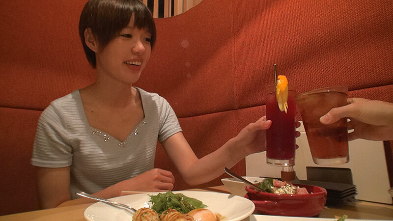 ＜素人＞ ほろ酔いで開放的になった素人女子とおとなの二次会！ 『FAN...