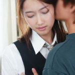 ＜素人＞ 本物素人妻ドキュメント第2弾 高級百貨店の美人販売員、初めての連続中出し3Pセックス 松河智奈美 『FANZA』