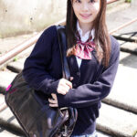 ＜素人＞ ウブで可愛い女子校生の皆さま！「童貞君の早漏の悩みを解決してもらえませんか？」好奇心旺盛な女子校生が早漏すぎる童貞君にキュンキュンしちゃって生中出し筆おろし！ うららちゃん 『FANZA』