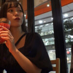 ＜素人＞ 甘えたがりFカップ巨乳妻！！れいあさん（27歳）マシュマロボディ/盛りマン 川上れいあ 『FANZA』