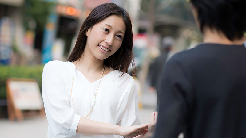 ＜素人＞ 清楚に見えて極エロ巨乳 『FANZA』