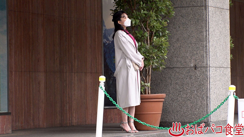 ＜素人＞ 剛毛デカ乳首のアナル寝取られ動画 『FANZA』