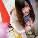 ＜素人＞ 素人美少女とリモコンバイブお散歩 6 ーSBY＆SGN区編ー「もう我慢できません…//」人混みの中ビクビク震えてイキまくってしまう女子たち！人生初の羞恥プレイでまさかのエロスイッチオン！車移動中も大胆カーオナニー！最後は近くのスタジオで心行くまで生セックス！ 『FANZA』