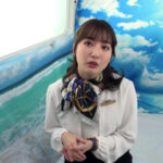 ＜素人＞ お仕事中すみません！ 美脚で美髪で良い香りがする美容部員さんを休憩中にナンパして路上車内で痴●ごっこでストレス発散！ハメズボSEXで潮吹きまくり！～まりな編～ 『FANZA』