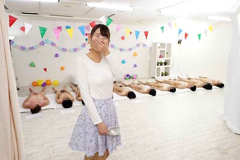 ＜素人＞ 一般男女モニタリングAV またがり腰振りヌキまくり！素人女子...