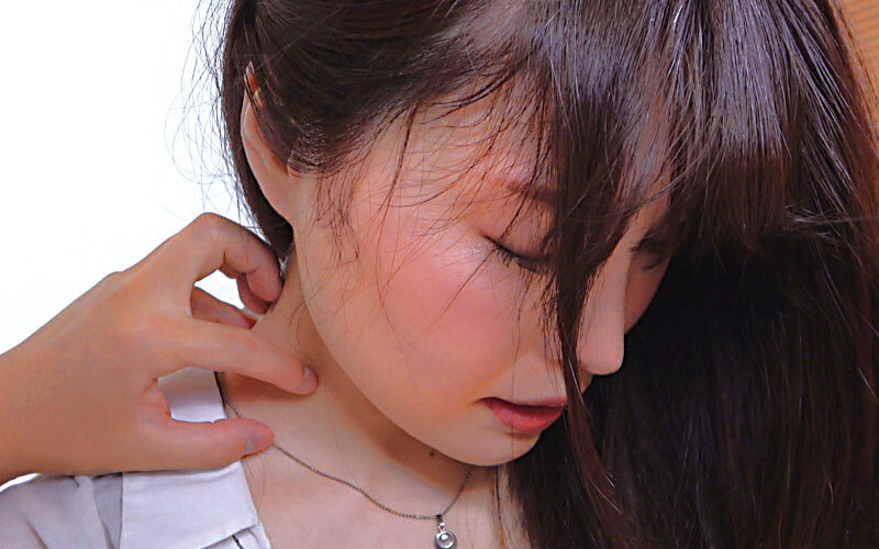 ＜素人＞ 欲求不満な清楚系人妻が中出し懇願 ガチなやつ 桂木春香 『F...