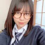 ＜素人＞ メガネっ娘の「こなっちゃん」学校では優等生だけど…。「乳首とアソコをいっぱい舐めて下さい。気持ちいいんです…（＾_＾）v」 柏木こなつ 『FANZA』