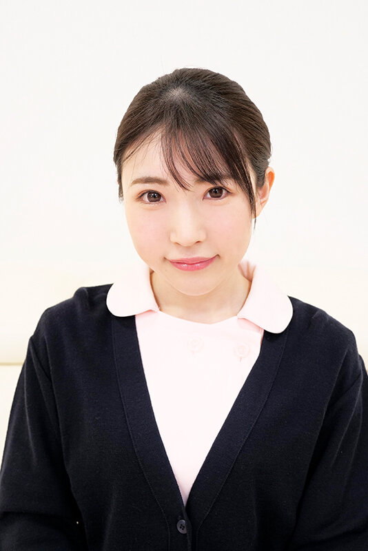 ＜素人＞ 完全顔出し現役ナースをガチナンパ！白衣の天使がEDに悩む男を...