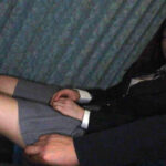 ＜素人＞ 【総合型選抜の面接会場へむかう巨乳女子〇生】大学受験のため地方から夜行バスで上京してくる女子校生は痴●されても声を出せない。泣く泣く我慢し寝たフリして声を押し殺し涙目でイキまくる。 『FANZA』