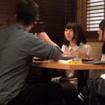 ＜素人＞ 羞恥！彼氏連れ素人娘をマシンバイブでこっそり攻めまくれ！12 素人VSマシンバイブ 激安居酒屋にマジックミラー特設スタジオを設置 春の新入女子大生・女子社員、フレッシュオマ○コいただきます編 『FANZA』