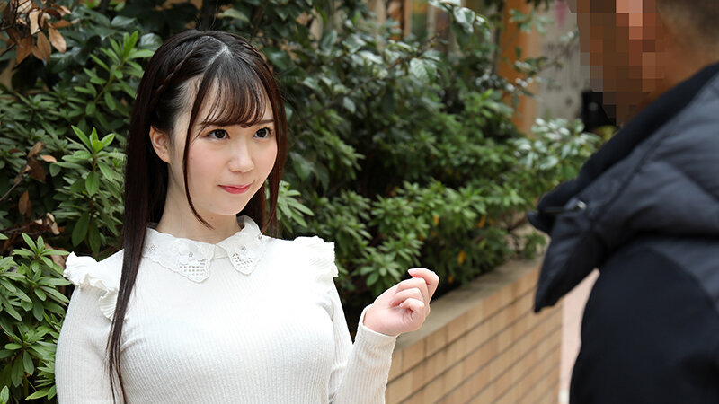 ＜素人＞ 清楚に見えてパイパン ピンク乳首のGカップJD 『FANZA...