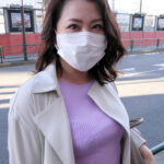 ＜素人＞ ＃素人熟女ハメ撮り ＃生中出し マッチングアプリで知り合った諸事情で肉体経験は少ないがムッツリスケベでドMな人妻が刺激的な火遊びをしたいらしいので子宮の奥の奥まで抉って膣内射精しまくった！ 大島未華子 『FANZA』