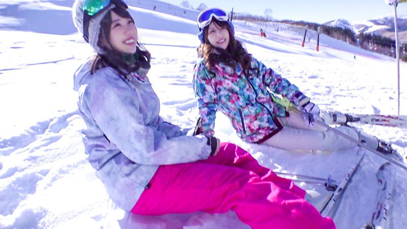 ＜素人＞ ゲレンデで見つけた美女をナンパして酔わせて脱がせてハメちゃい...