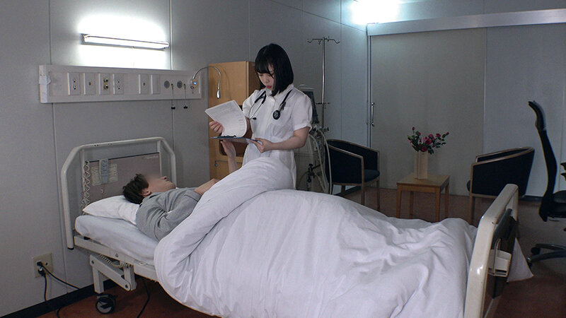 ＜素人＞ 夜勤中の現役看護師をガチ口説き！一晩中ヤリまくり生ハメSEX...