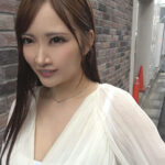 ＜素人＞ 中出し＆ごっくん マッチングアプリでゲット！！ 出会って超速ホテルIN即ハメ！美人妻は即効型の都合のイイ絶倫タダマンビッチだった。 絶倫妻:れいなさん。 『FANZA』