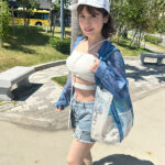 ＜素人＞ あの、プロ野球中継カメラに抜かれまくるガチ日●ハ●ファン美少女と再会！ナイター始まる前にSEX、観戦後にも延長中出しSEX！ 『FANZA』