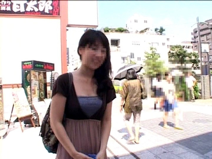 ＜素人＞ 追跡FUCK！！ 続・人妻ナンパ215 ～小江戸川越・所沢土...