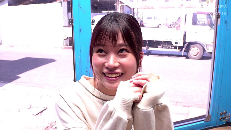 ＜素人＞ 【潮吹き的当てチャレンジ】街ゆく素人娘が挑戦賞金30万or罰...