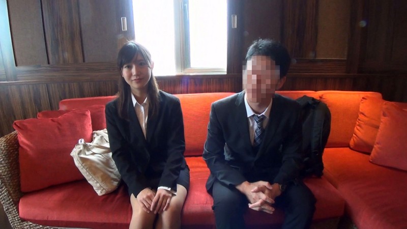 ＜素人＞ 同じ会社の男女モニタリング 新人女子社員と混浴！隠れ勃起の男...