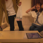 ＜素人＞ ホテル盗撮 隙あり女が終電逃して男友達とホテルで一泊。無害そうな優男が羊の皮を脱ぎ、ケダモノになる瞬間。 『FANZA』