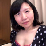 ＜素人＞ 男優とSEXしたくてやって来た地味目な雰囲気の淫乱熟女の初撮りAV中出しSEX！ 『FANZA』