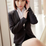 ＜素人＞ 新人 面接即採用。即AVデビュー！美しすぎる現役美巨乳OL 仕事・男・お金に困っていないただセックスが好きで応募してきた素人娘。 羽生みずき 『FANZA』