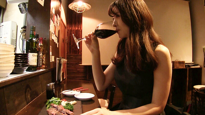 ＜素人＞ 寂しいアラサー女の一夜限りの大人の時間 久しぶりのSEXにあ...